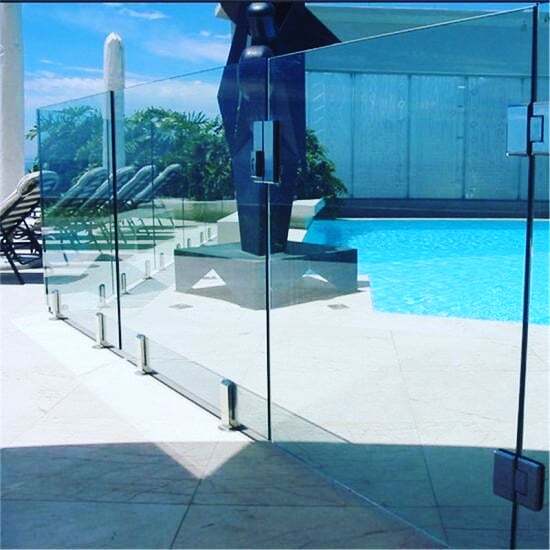 Glass ballustrades for outdoor pool