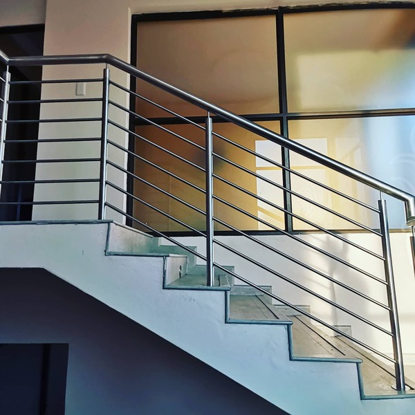 Ballustrades for staircase