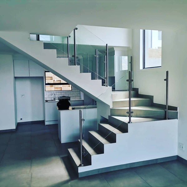 Glass and steel ballustrades indoor