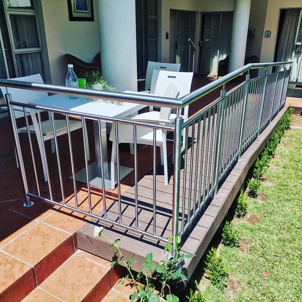 Balcony ballustrades